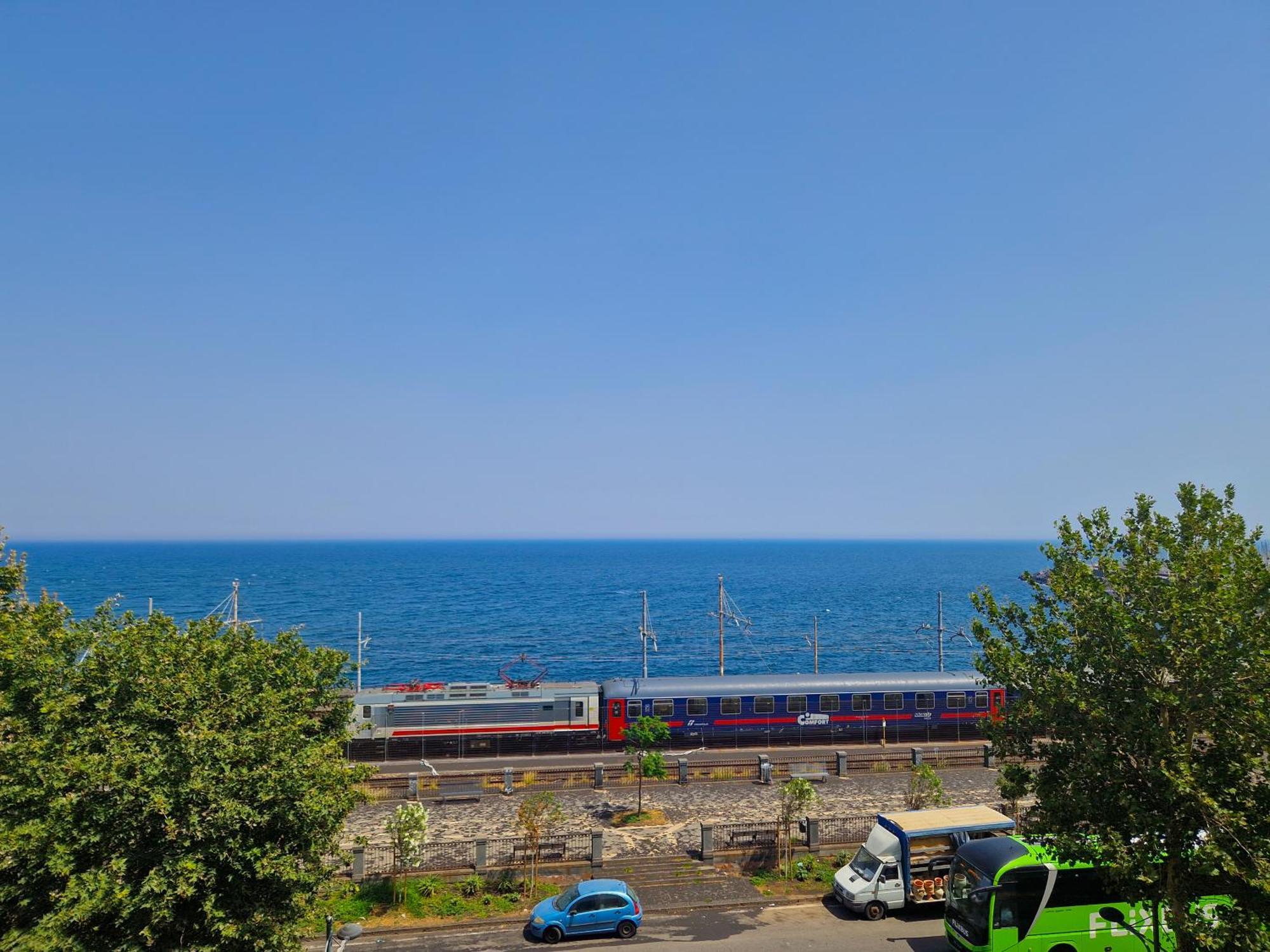 Mare Damuri Con Terrazza Vista Mare Apartman Catania Kültér fotó
